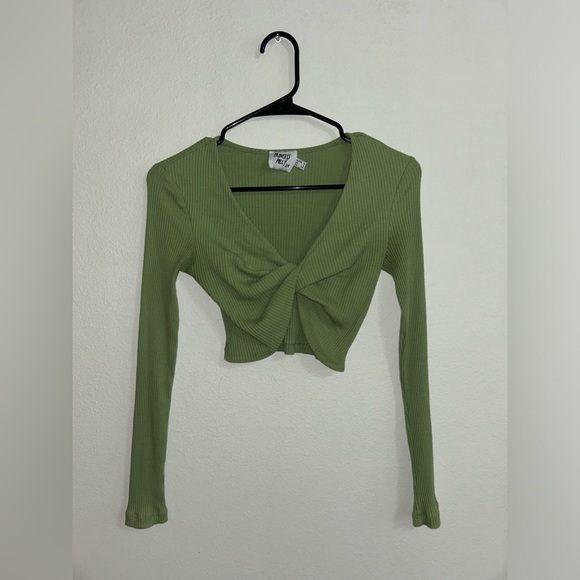 Princess Polly Longsleeve - Picture 4 of 7